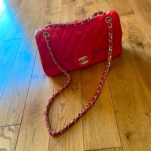 red medium chanel purse